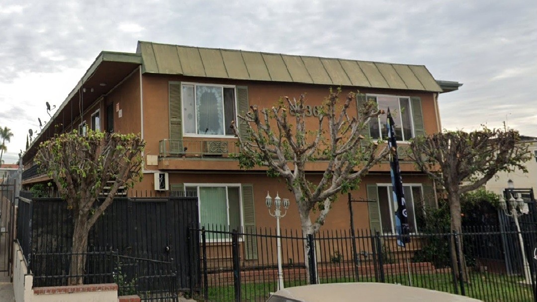 8936 Cedros Ave. - 31